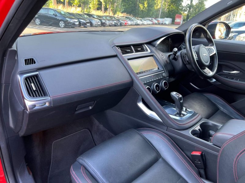 JAGUAR E-PACE