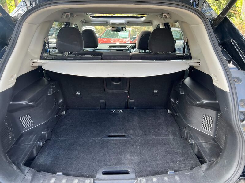 NISSAN X-TRAIL