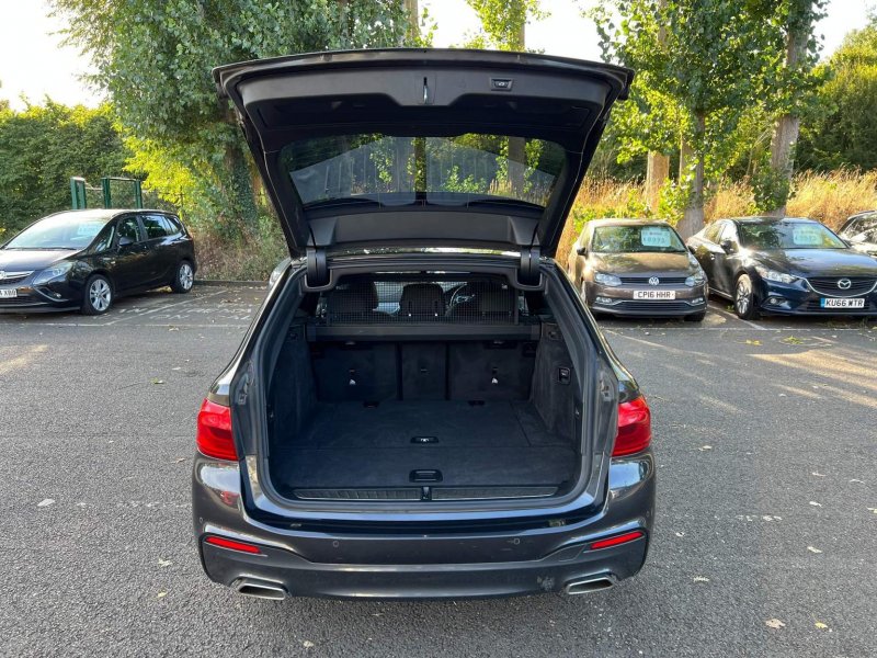 BMW 5 SERIES