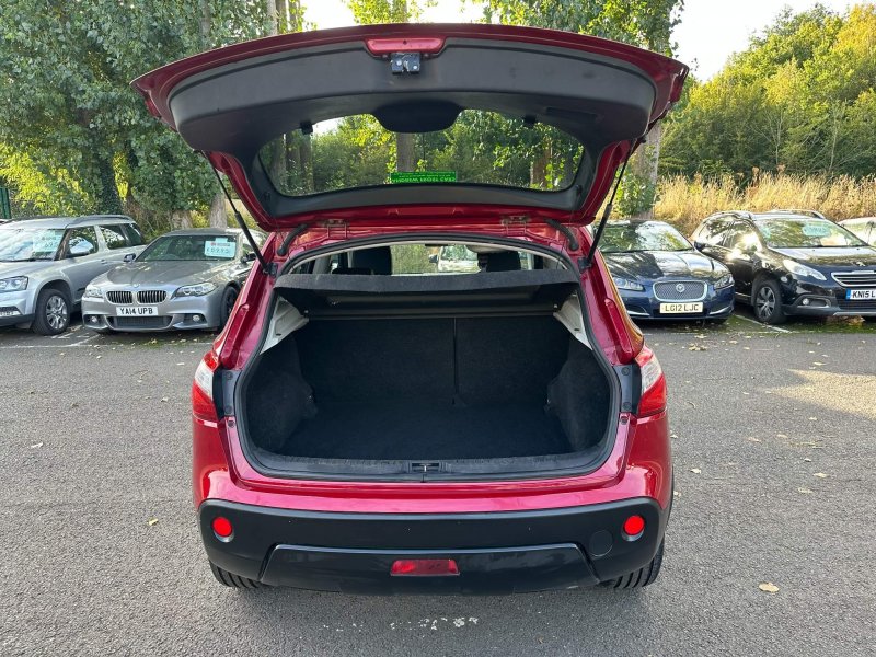 NISSAN QASHQAI
