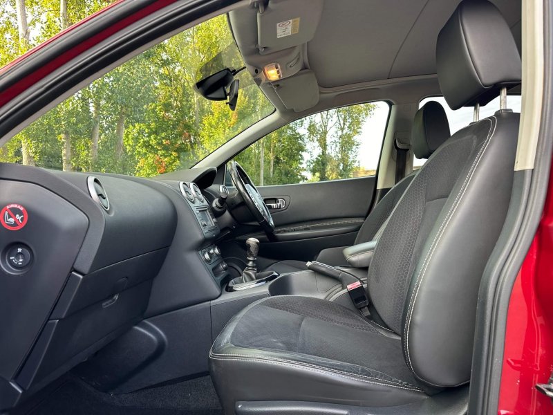 NISSAN QASHQAI