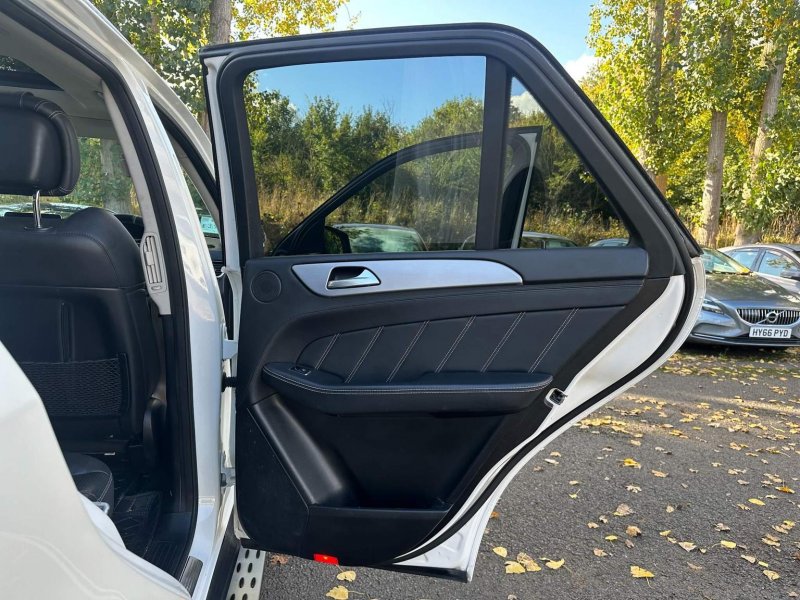 MERCEDES-BENZ GLE CLASS