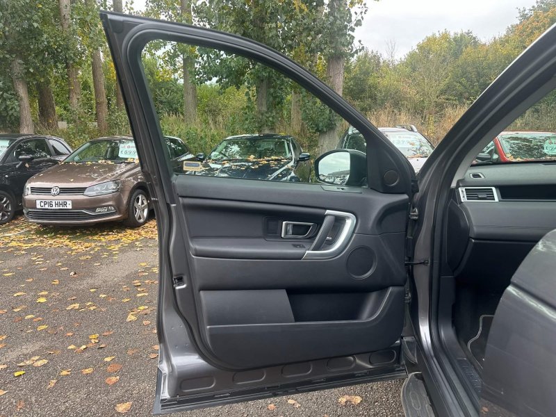 LAND ROVER DISCOVERY SPORT