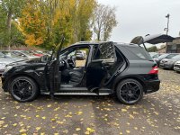 MERCEDES-BENZ M CLASS