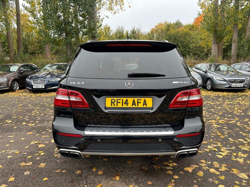 MERCEDES-BENZ M CLASS