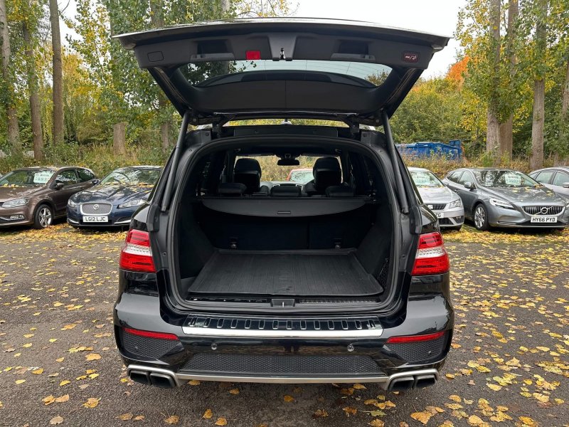 MERCEDES-BENZ M CLASS