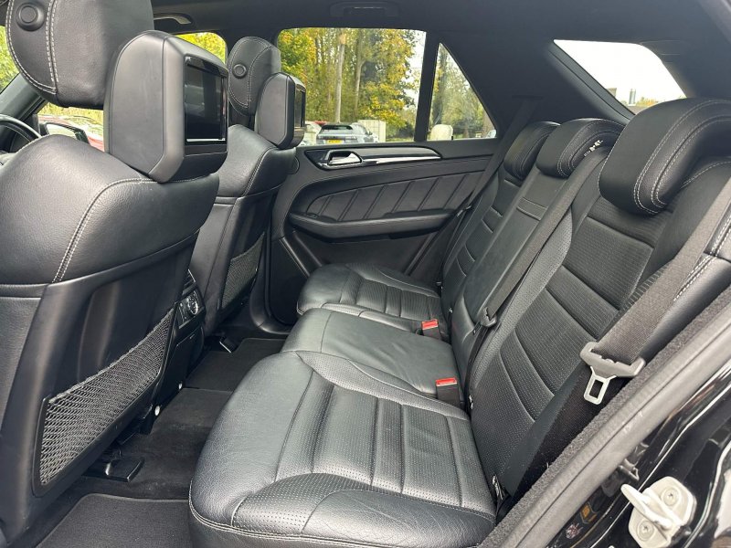 MERCEDES-BENZ M CLASS