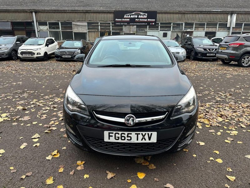 VAUXHALL ASTRA
