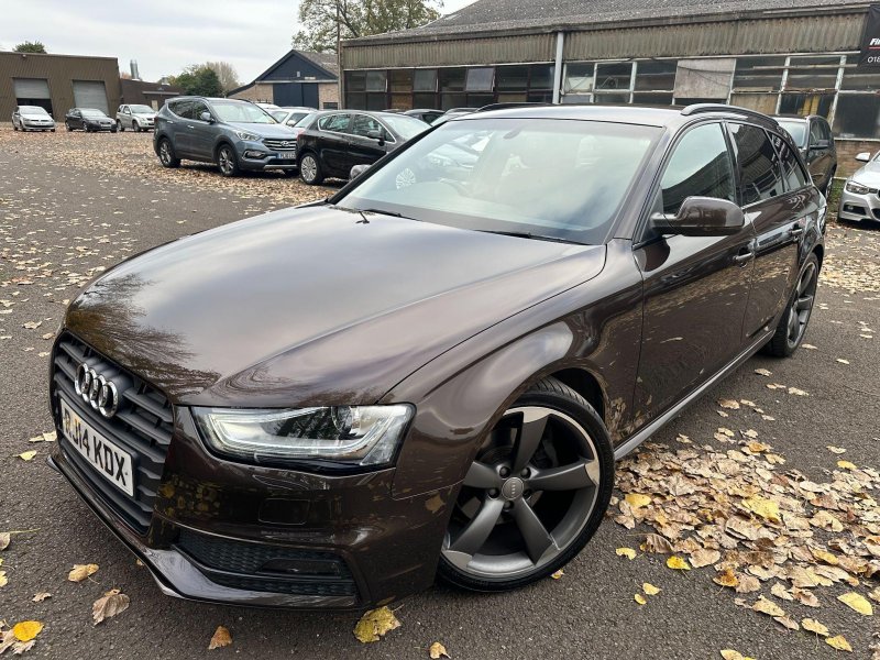 AUDI A4 AVANT
