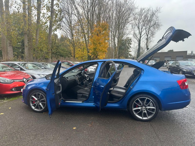 SKODA OCTAVIA