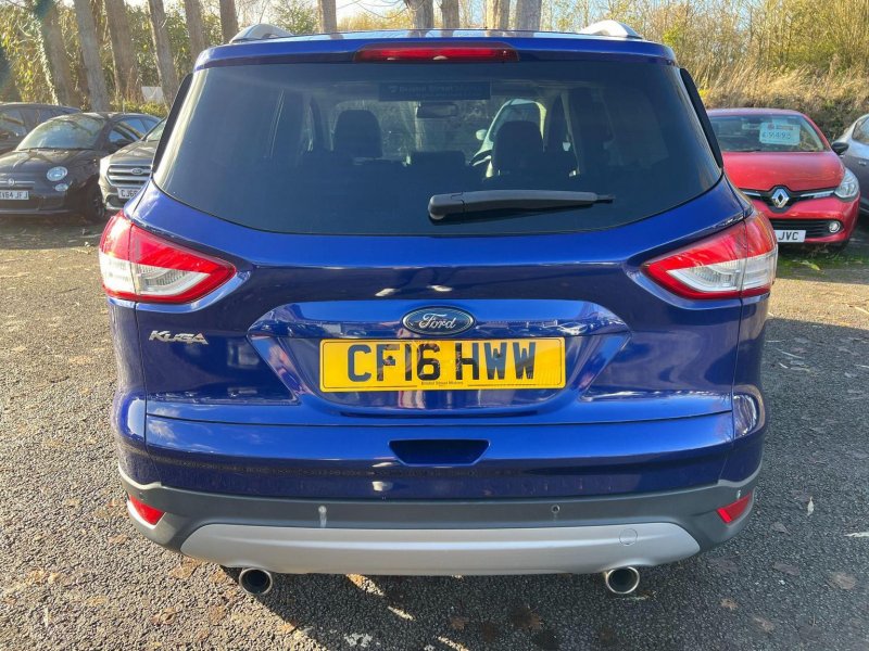 FORD KUGA