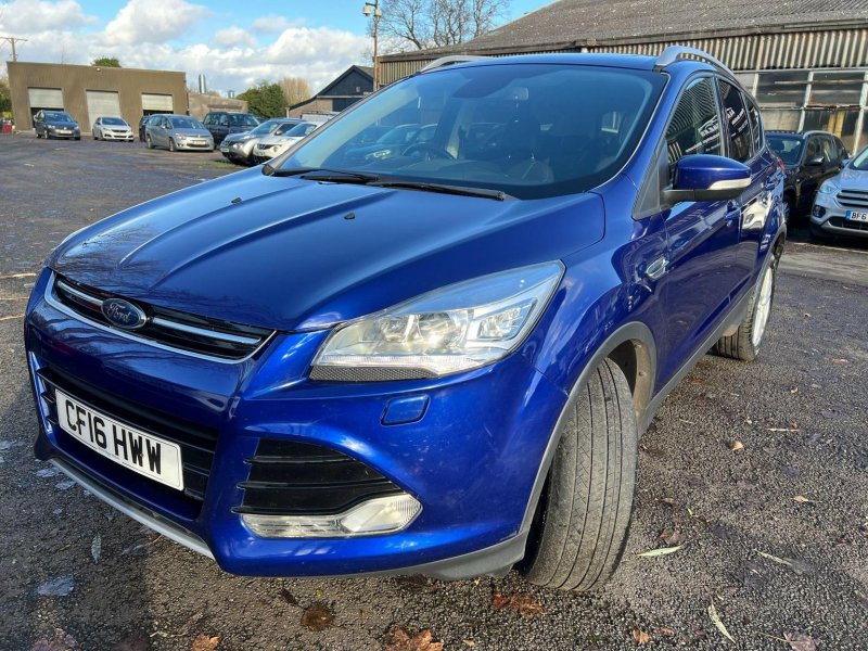 FORD KUGA