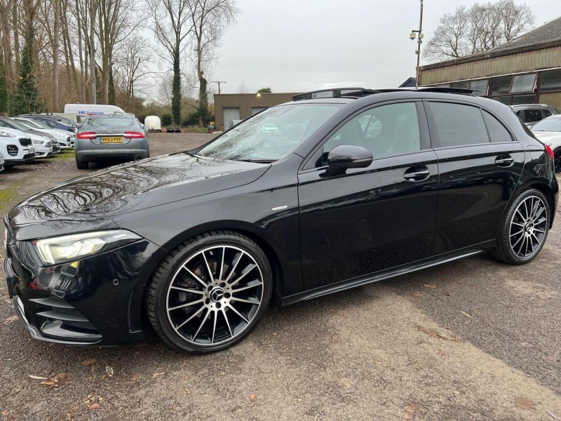 MERCEDES-BENZ A CLASS