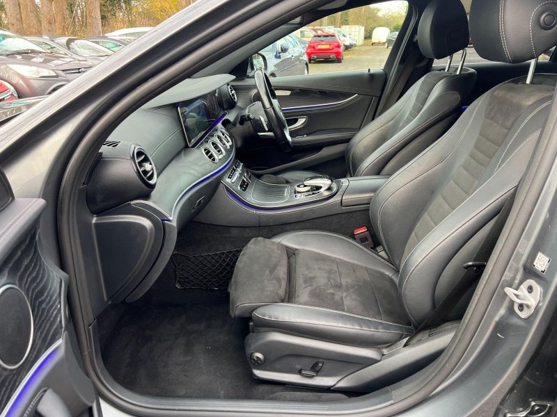 MERCEDES-BENZ E CLASS
