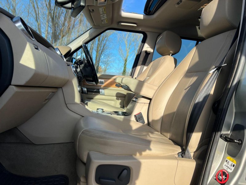 LAND ROVER DISCOVERY 4