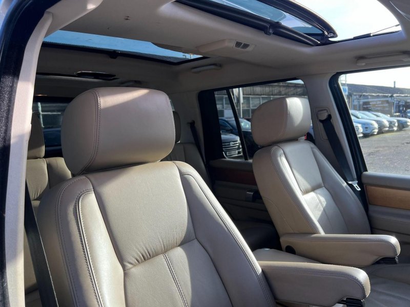 LAND ROVER DISCOVERY 4