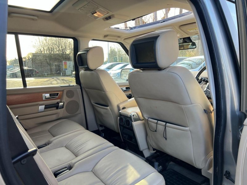 LAND ROVER DISCOVERY 4