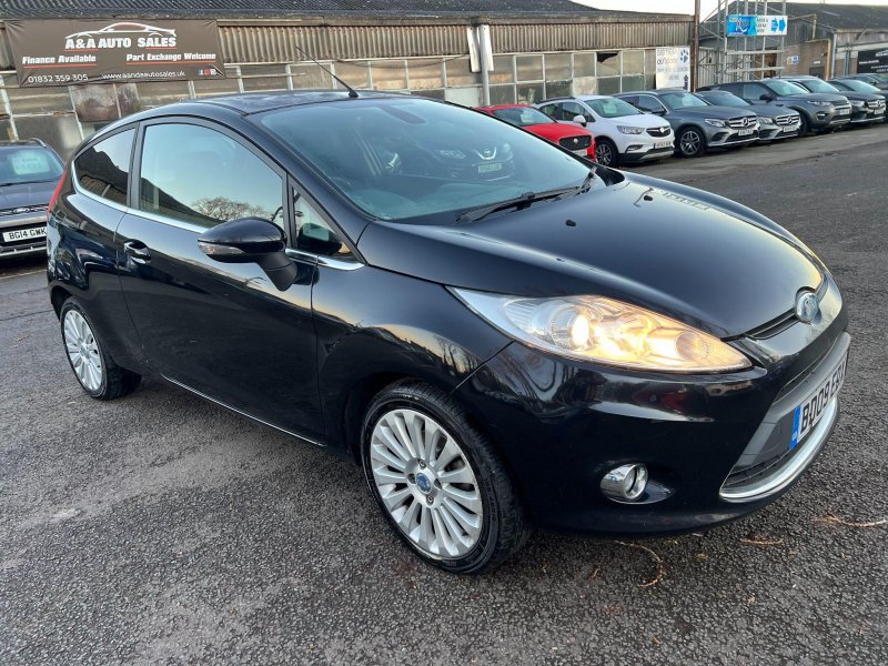 FORD FIESTA