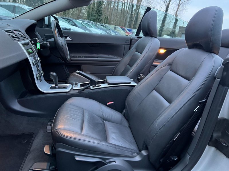 VOLVO C70