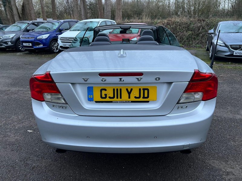 VOLVO C70