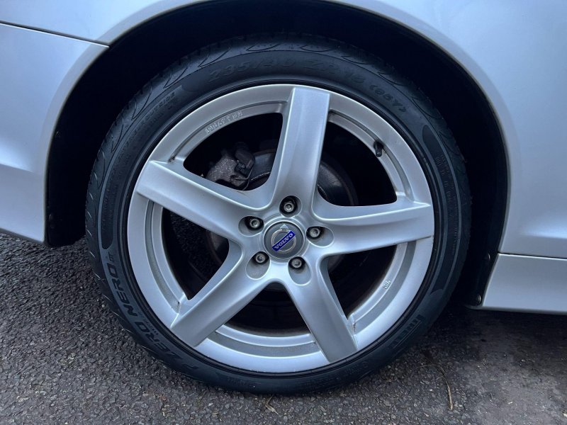 VOLVO C70