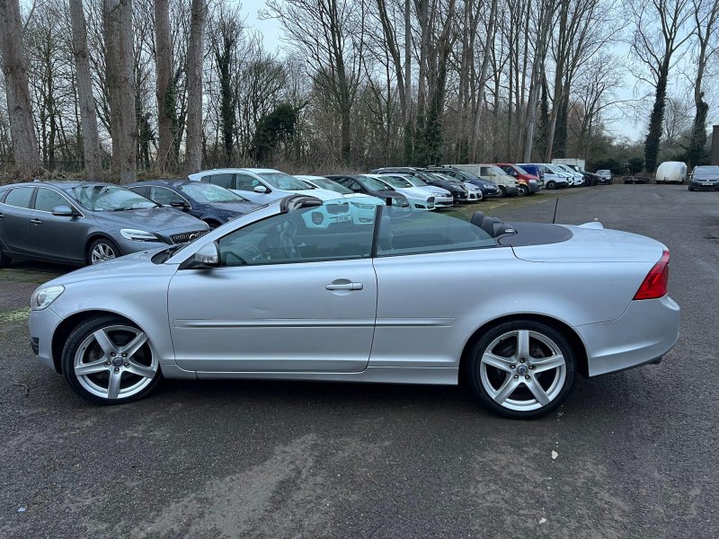 VOLVO C70