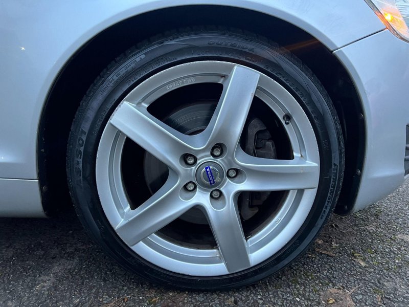 VOLVO C70