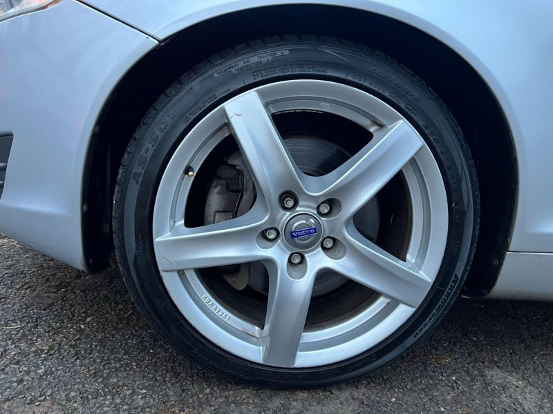VOLVO C70
