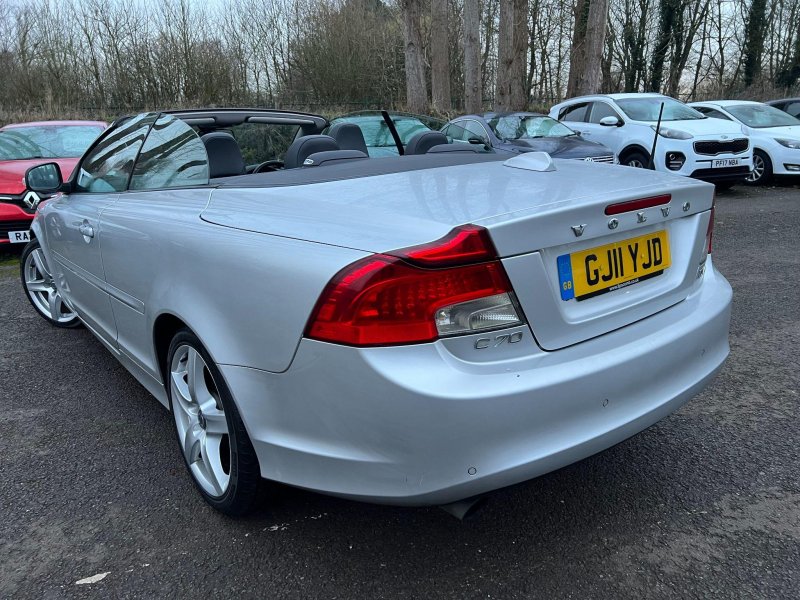 VOLVO C70