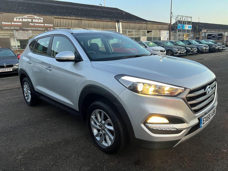 HYUNDAI TUCSON