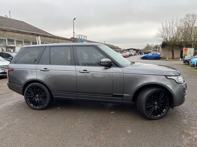 LAND ROVER RANGE ROVER