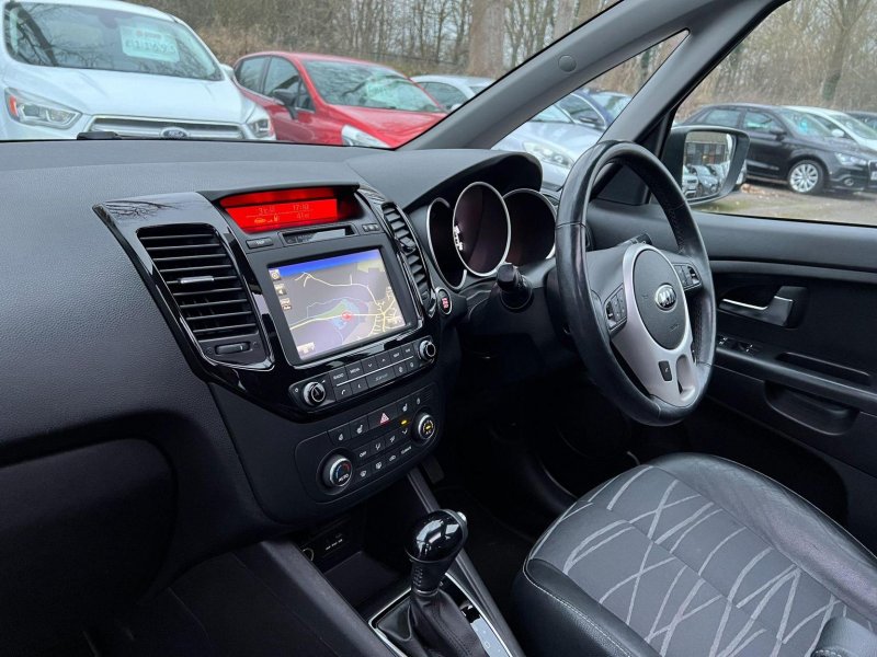 KIA VENGA