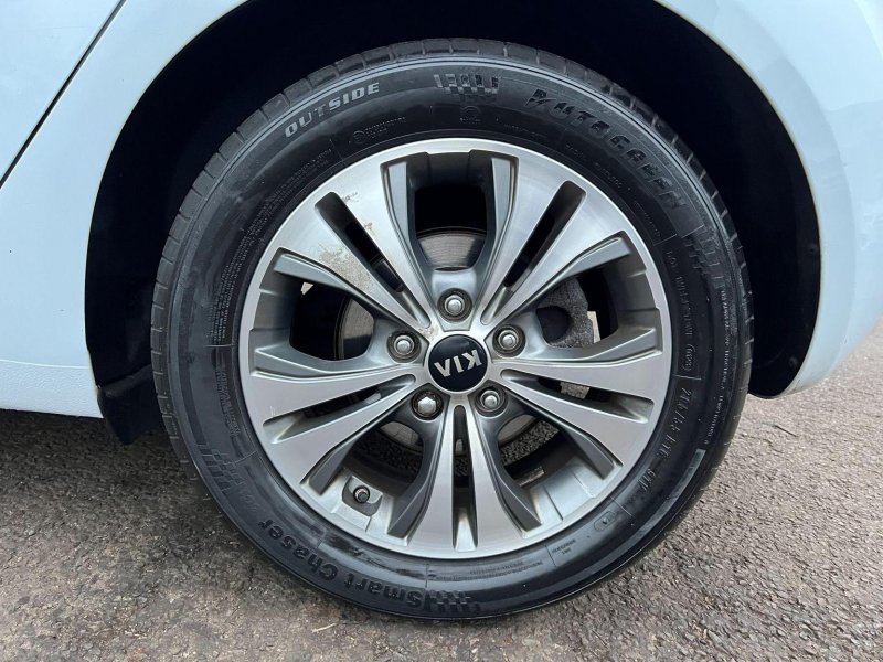 KIA VENGA