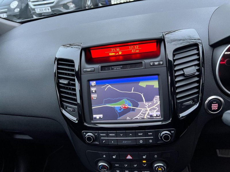 KIA VENGA