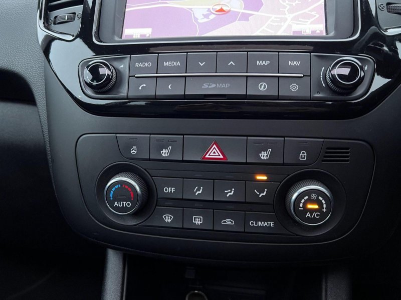 KIA VENGA