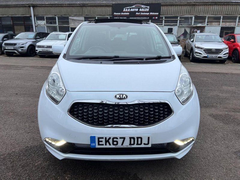 KIA VENGA