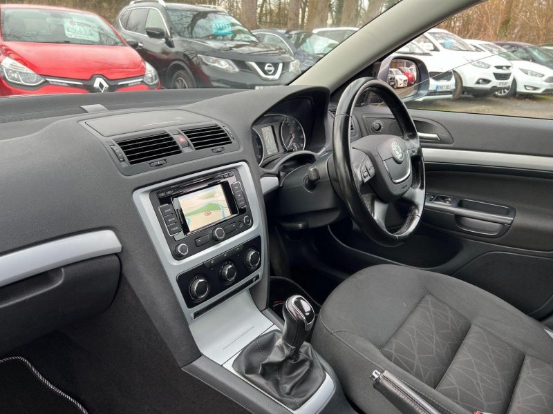 SKODA OCTAVIA