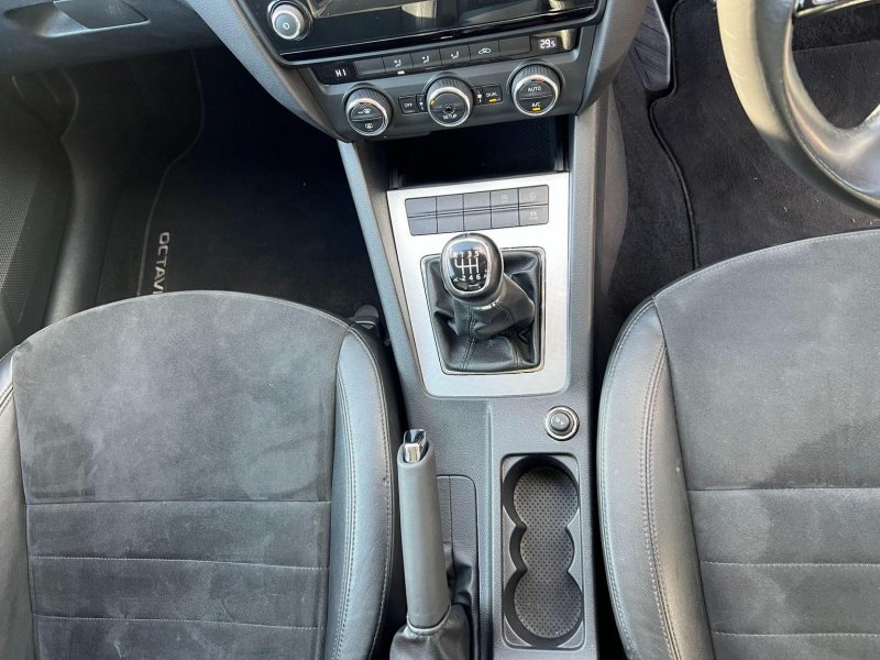 SKODA OCTAVIA
