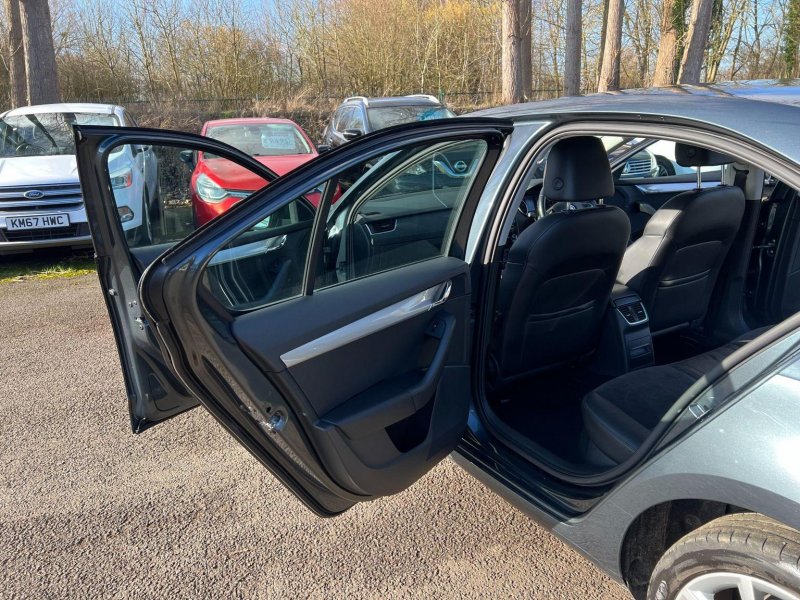 SKODA OCTAVIA