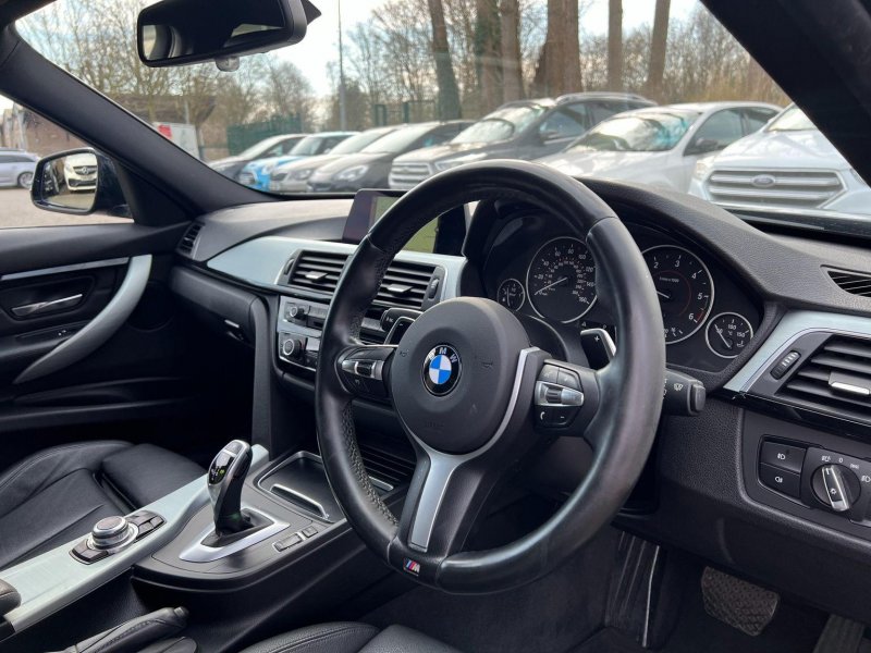 BMW 3 SERIES