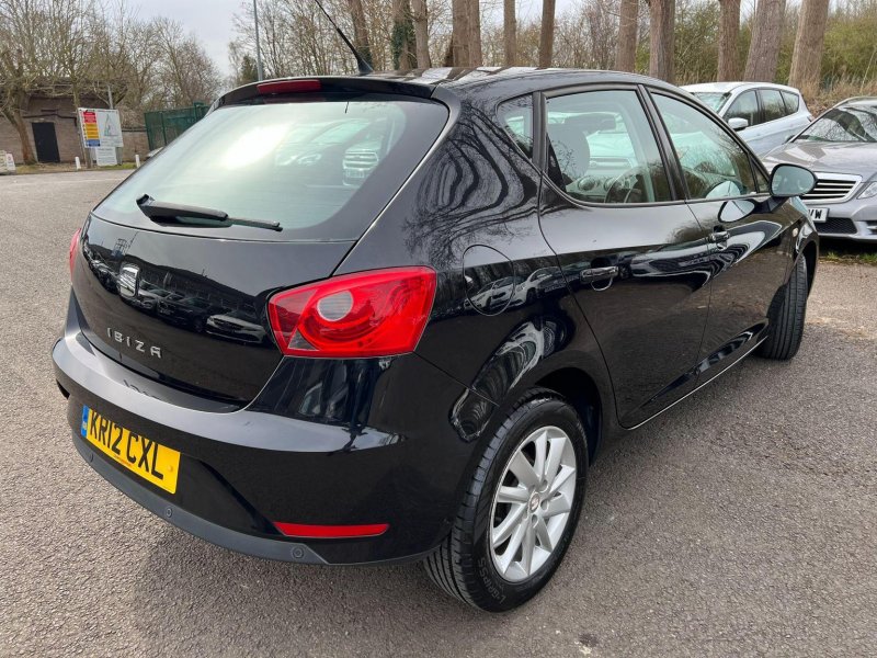 SEAT IBIZA