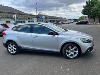 VOLVO V40 CROSS COUNTRY